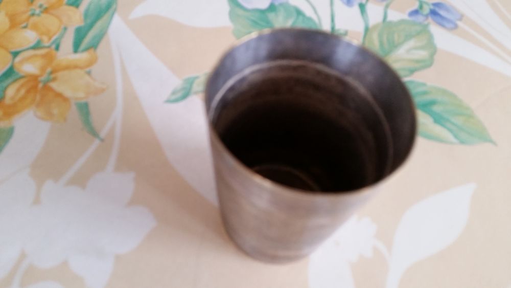 Gobelet en argent Cuisine