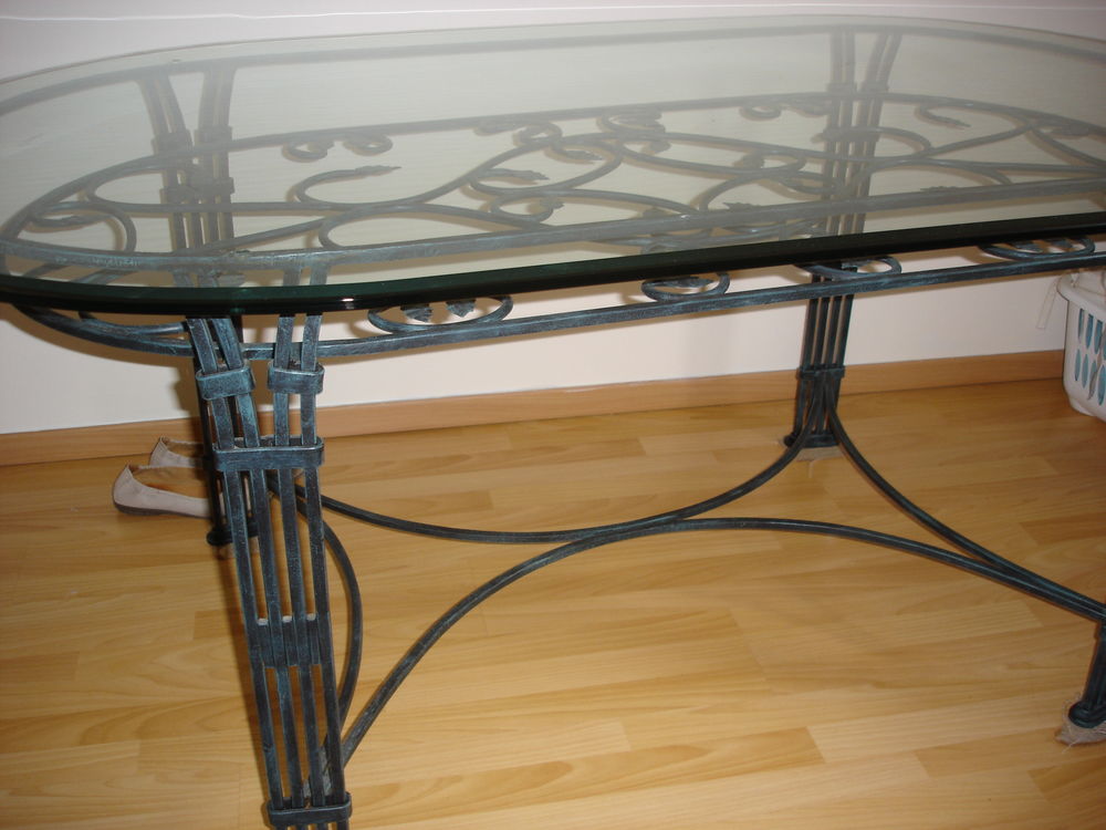 TABLE DE SALLE A MANGER Meubles
