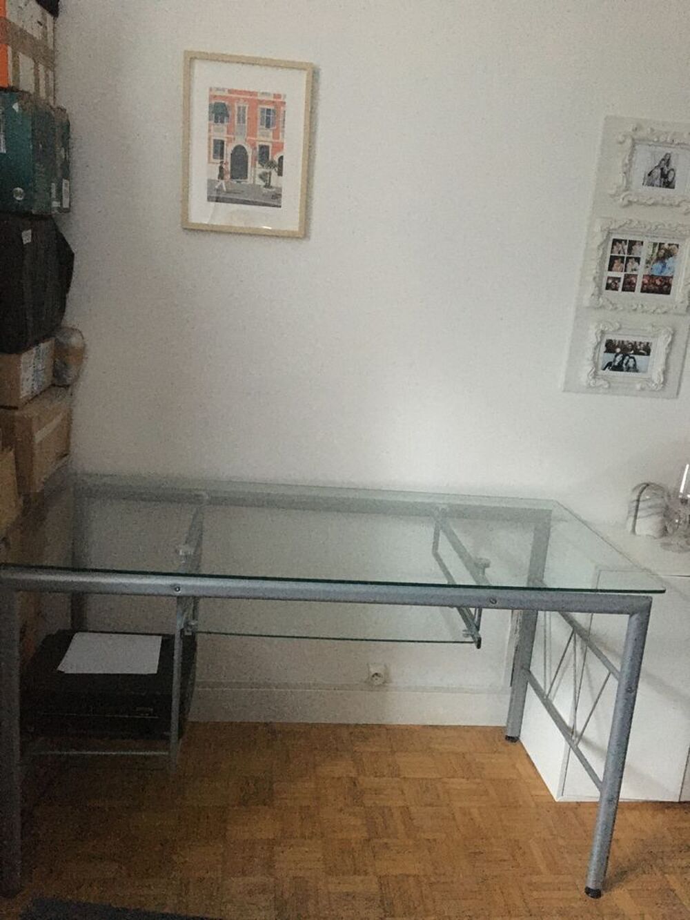 Bureau en verre
Meubles