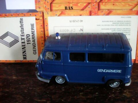 Fourgon Renault Gendarmerie Estafette 1970 Norev 1/43 16 Marmande (47)