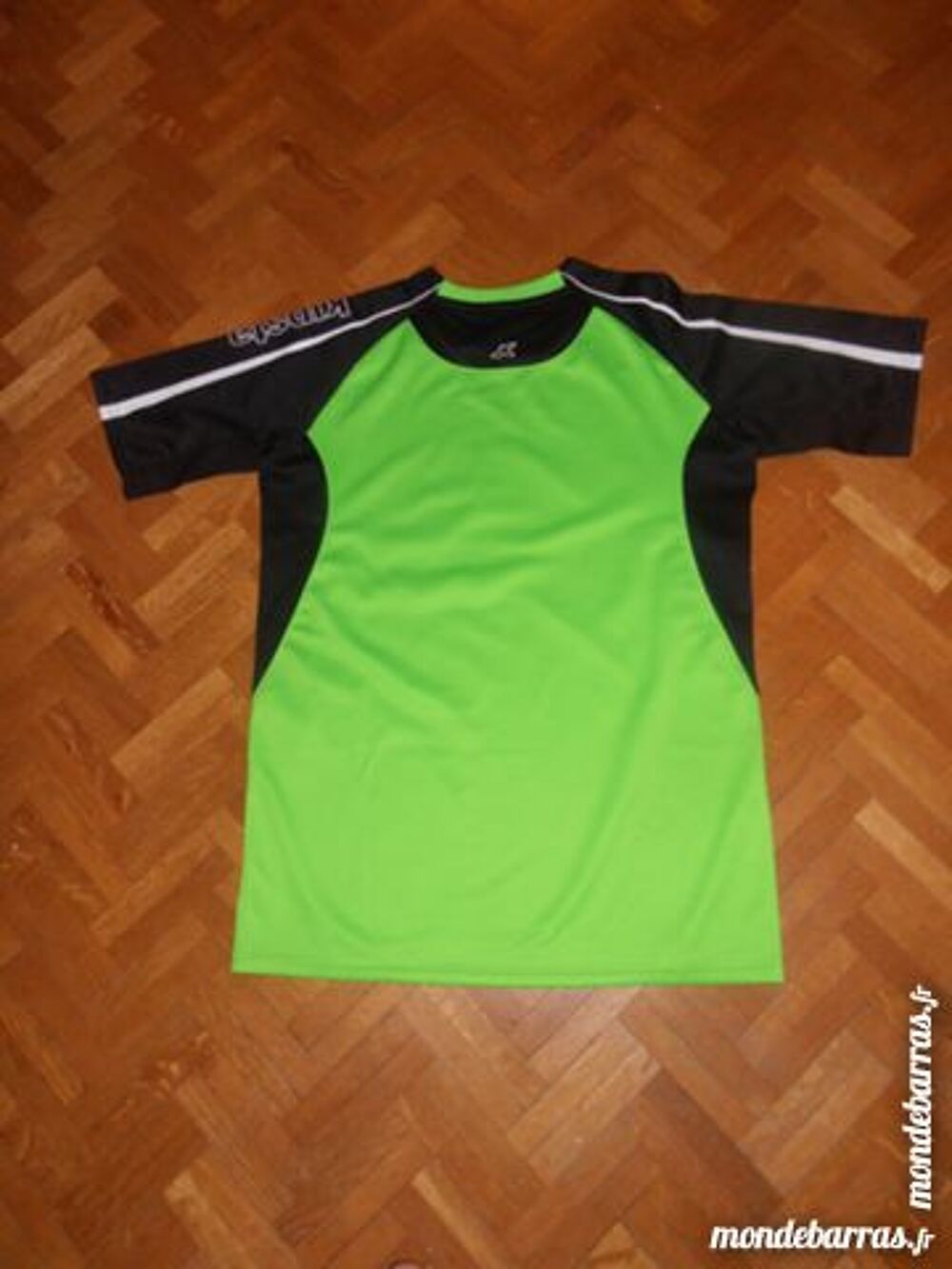 Tee-shirt vert et noir (V5) Sports