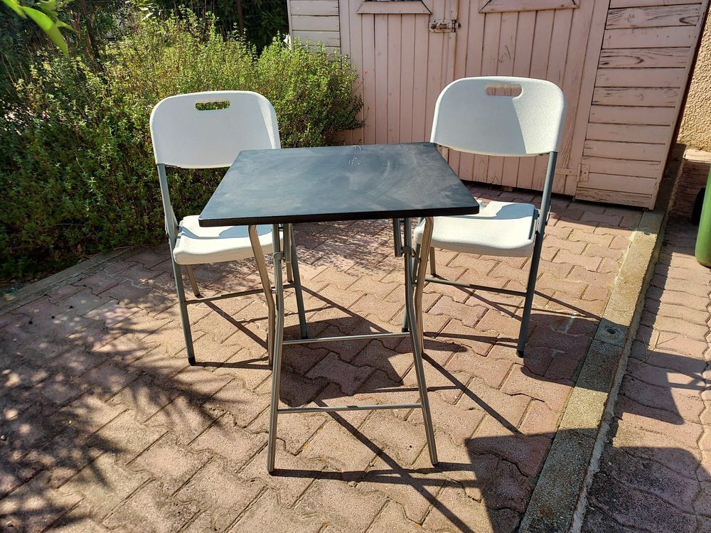 table et chaises de jardin Jardin
