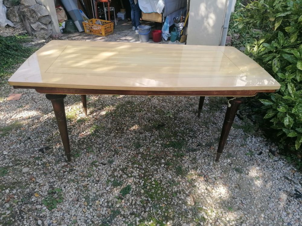 belle table en bois massif clair de style vintage Meubles