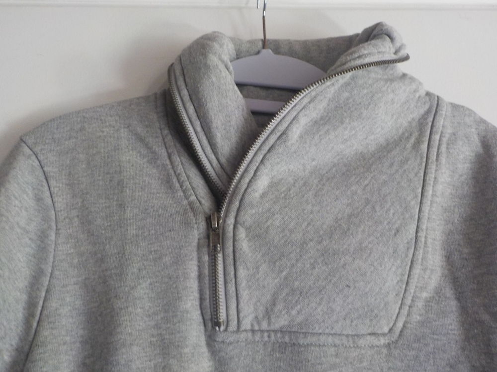 SWEAT GRIS JACK &amp; JONES TAILLE S Livres et BD