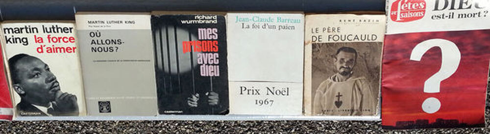 17 ouvrages religieux, anciens et actuels Livres et BD