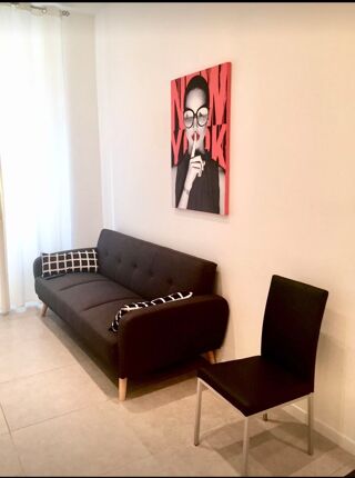  Appartement à louer 4 pièces 91 m²