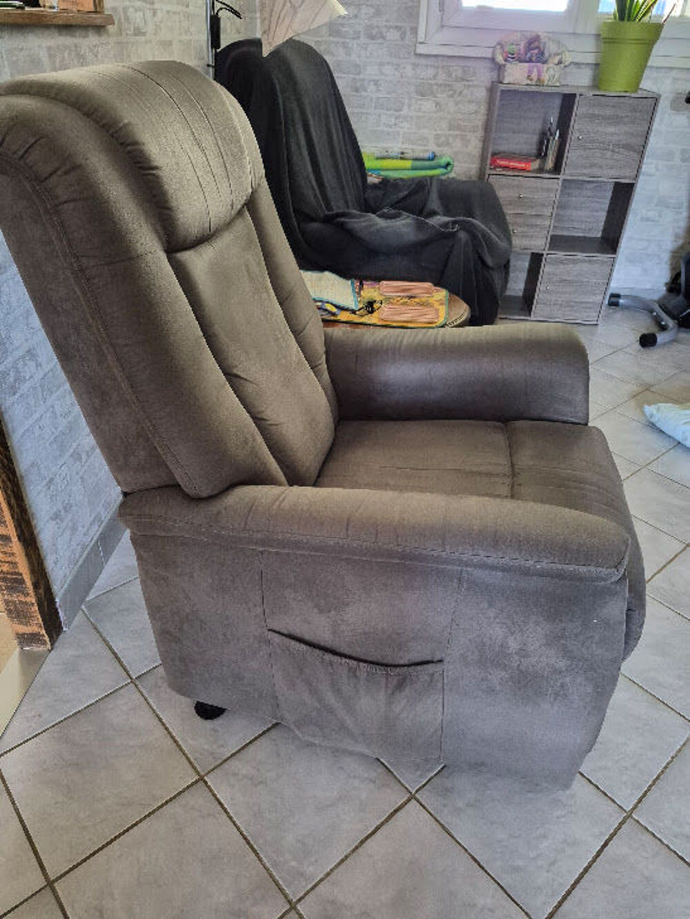 FAUTEUIL ELECTRIQUE Meubles
