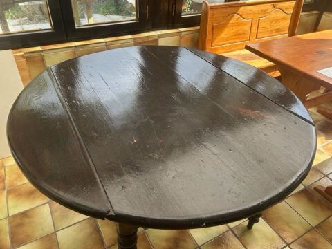 table ronde en chne, le tablettes repliable Ostricourt (59)
