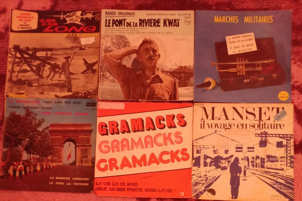 LOT DE 52X DISQUES VYNIL 45 TOURS FRANCAIS G1 CD et vinyles