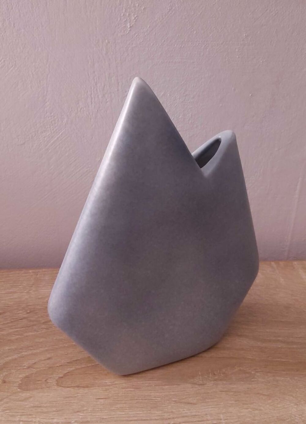 Vase porcelaine ''Virebent'' D�coration