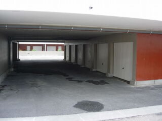  Parking / Garage à louer 15 m² Le pontet