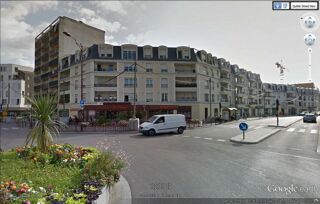  Parking / Garage à louer 14 m²