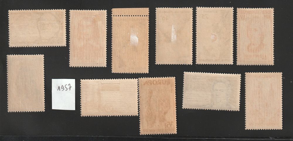 Timbres Neufs avec charni&egrave;re clean ANNEES 50 
