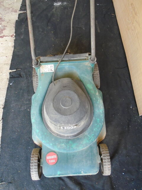 tondeuse électrique 40 Luçon (85)