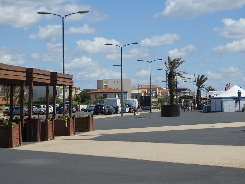   en front de mer Narbonne plage Languedoc-Roussillon, Narbonne Plage (11100)