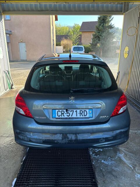Peugeot 207 + 1.4e 75ch 2013 occasion L'Isle-d'Abeau 38080
