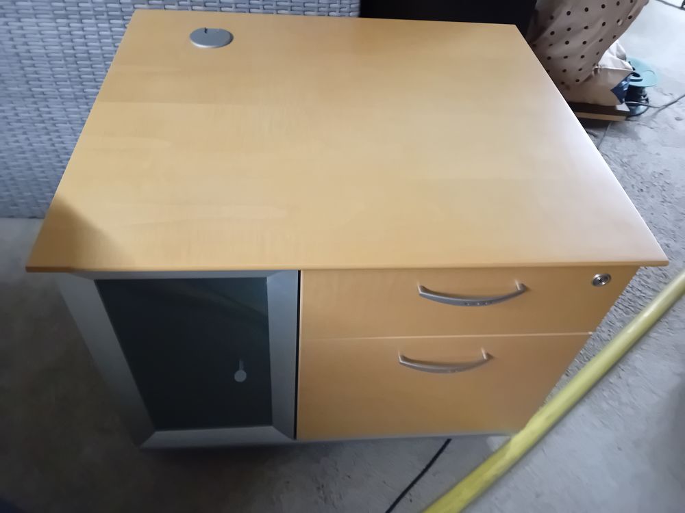 Beau bureau Meubles