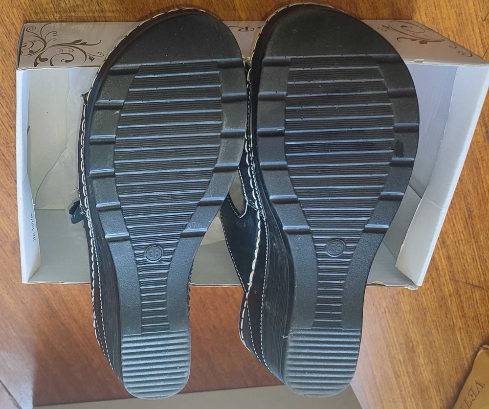 SANDALES &quot;O'MODA LIBRA POP&quot; P. 38 - FEMMES NEUVES Chaussures