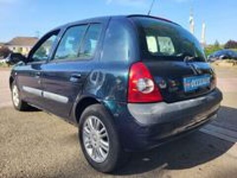 Clio II Clio 1.2 16v Pack Authentique 2004 occasion 78540 Vernouillet