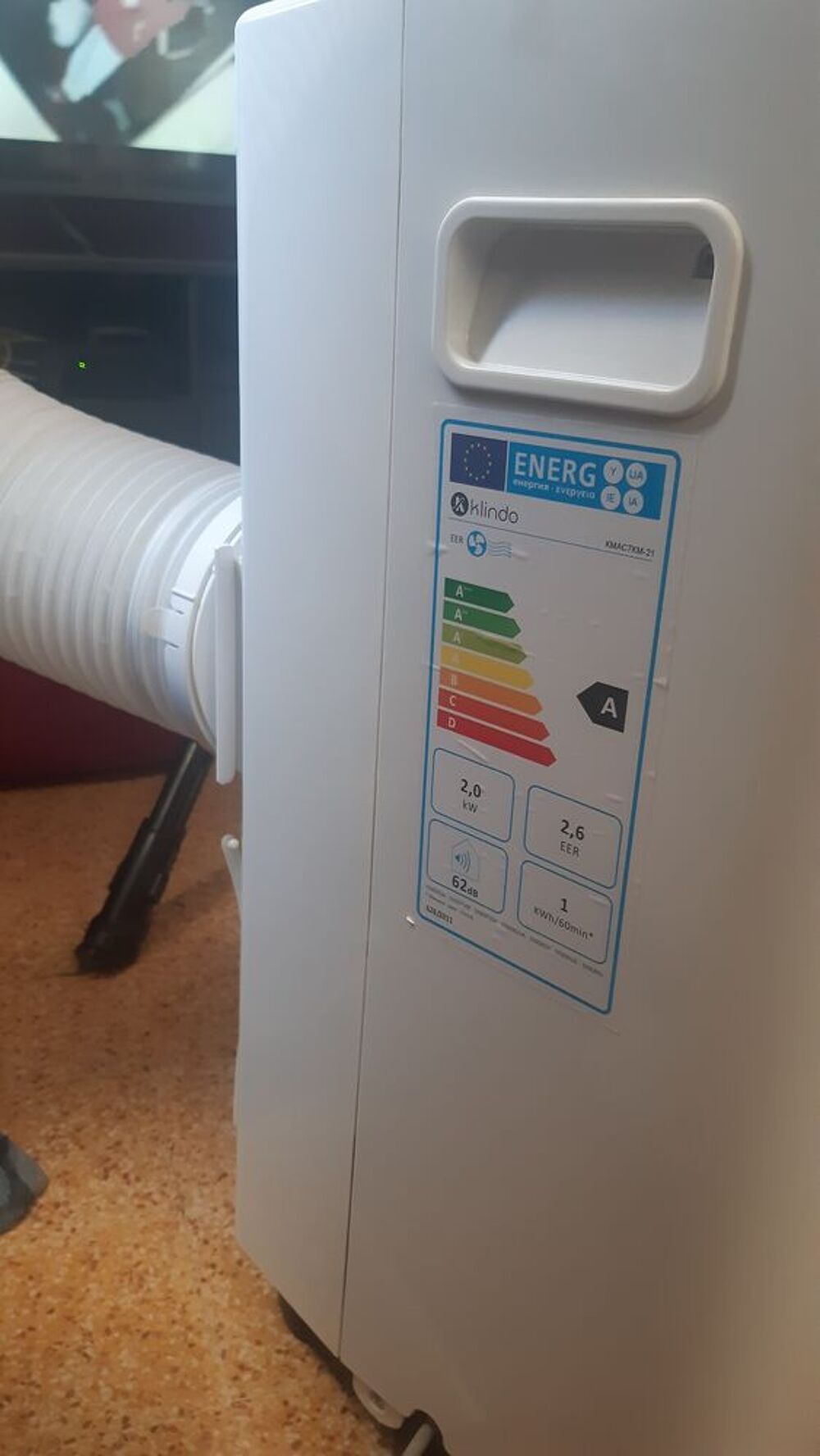 Climatiseur sur roulette avec tuyau Electroménager