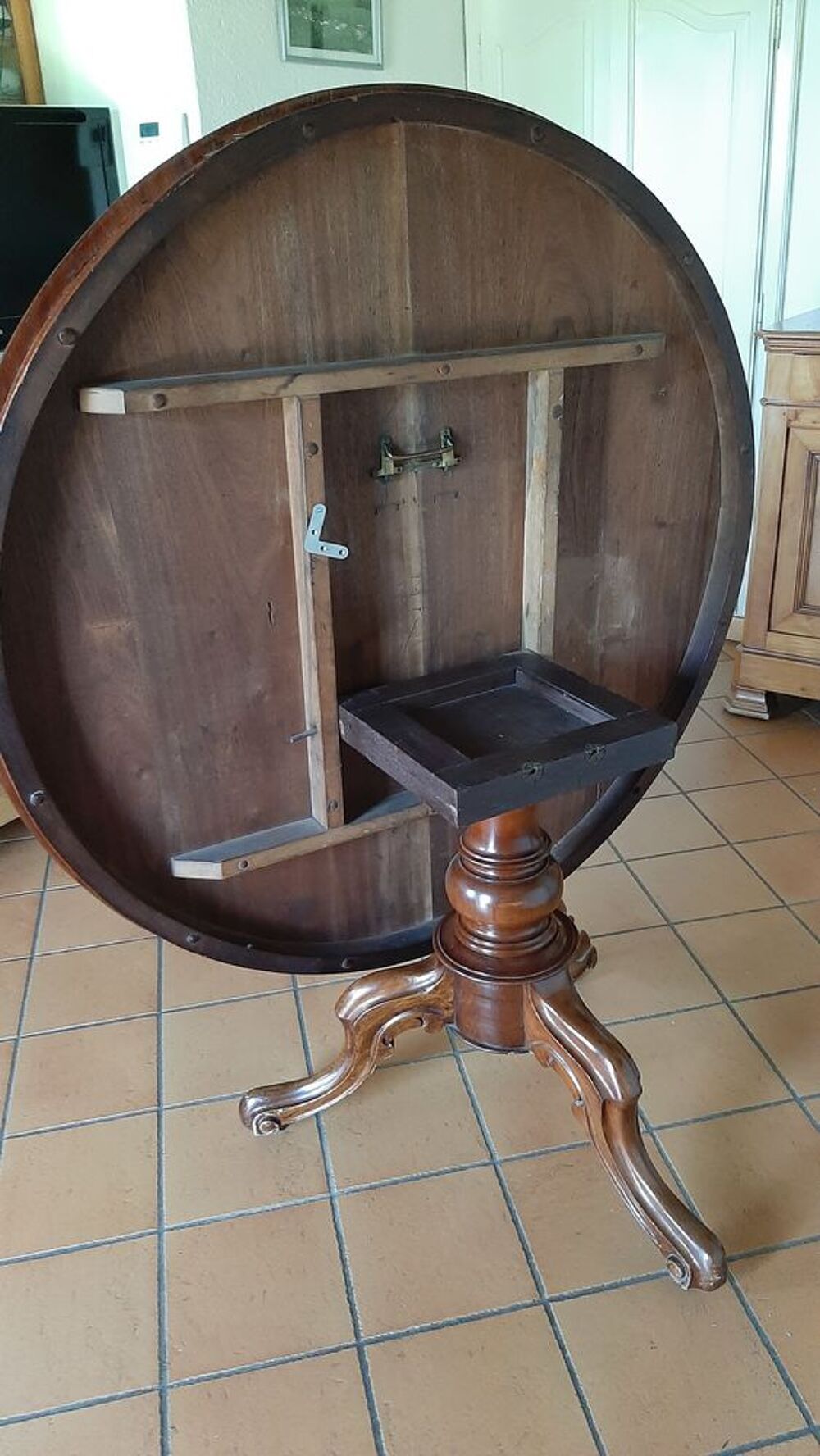 Table ronde ancienne Meubles