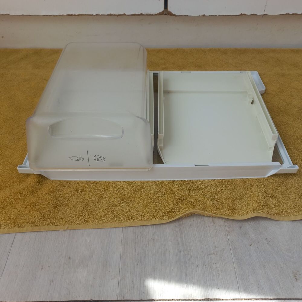 Frigo combi ariston mba 3818 cbs fr Electroménager