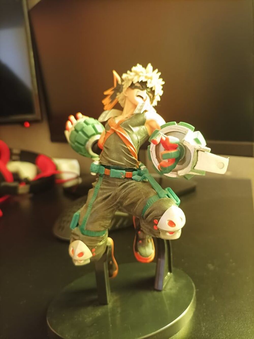 figurine bakugo 