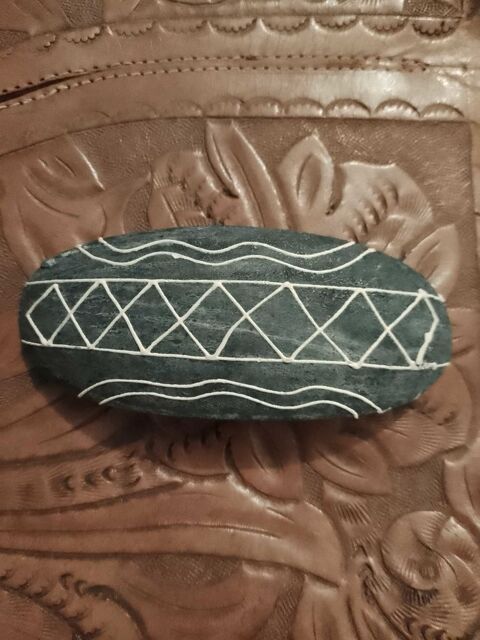 barrette �  cheveux en bois peint artisanal bleu/blanc vintage ann�es 80. 15 Carqueiranne (83)