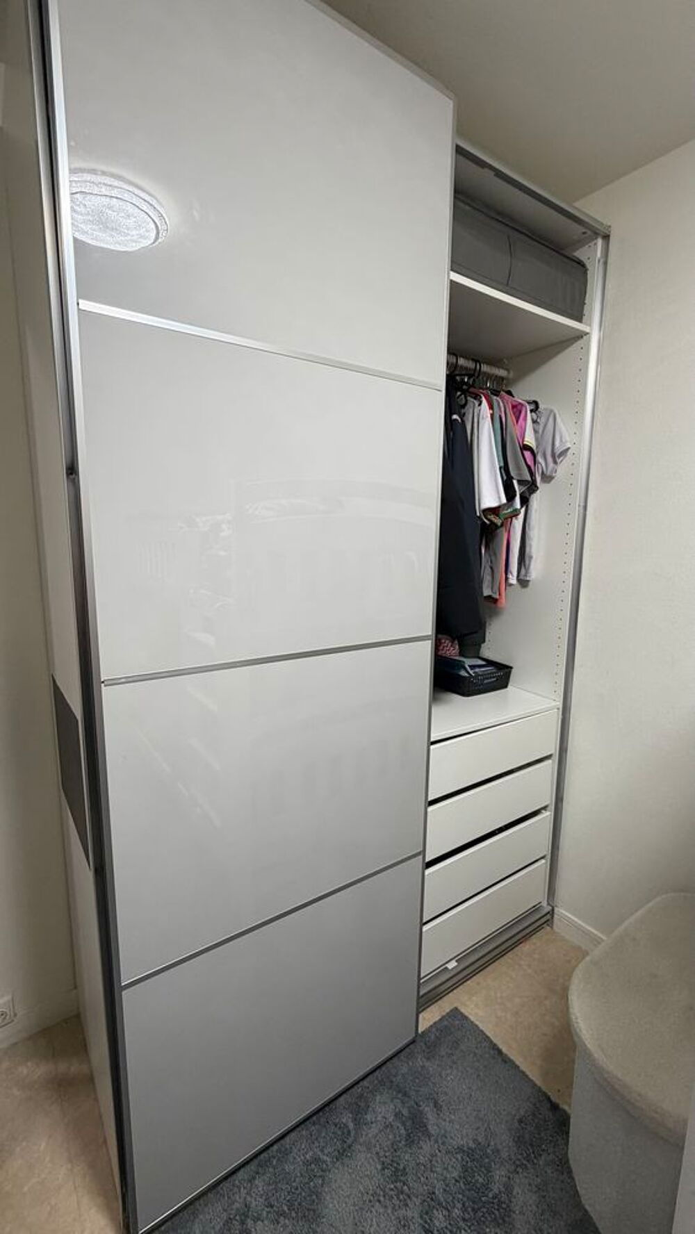 2 armoires IKEA Meubles