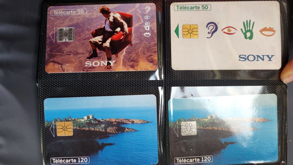 Lot de 4 t&eacute;l&eacute;cartes 