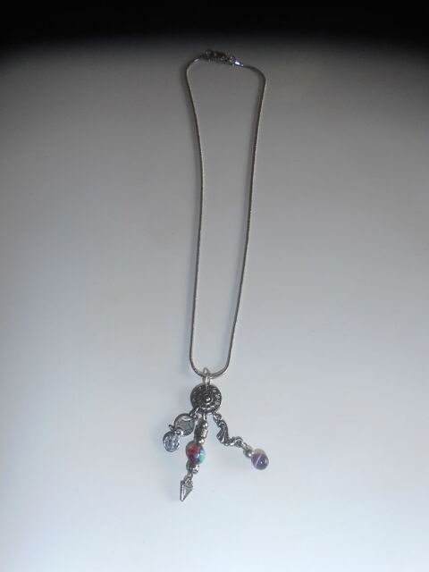 Collier breloques (28b) 3 Tours (37)