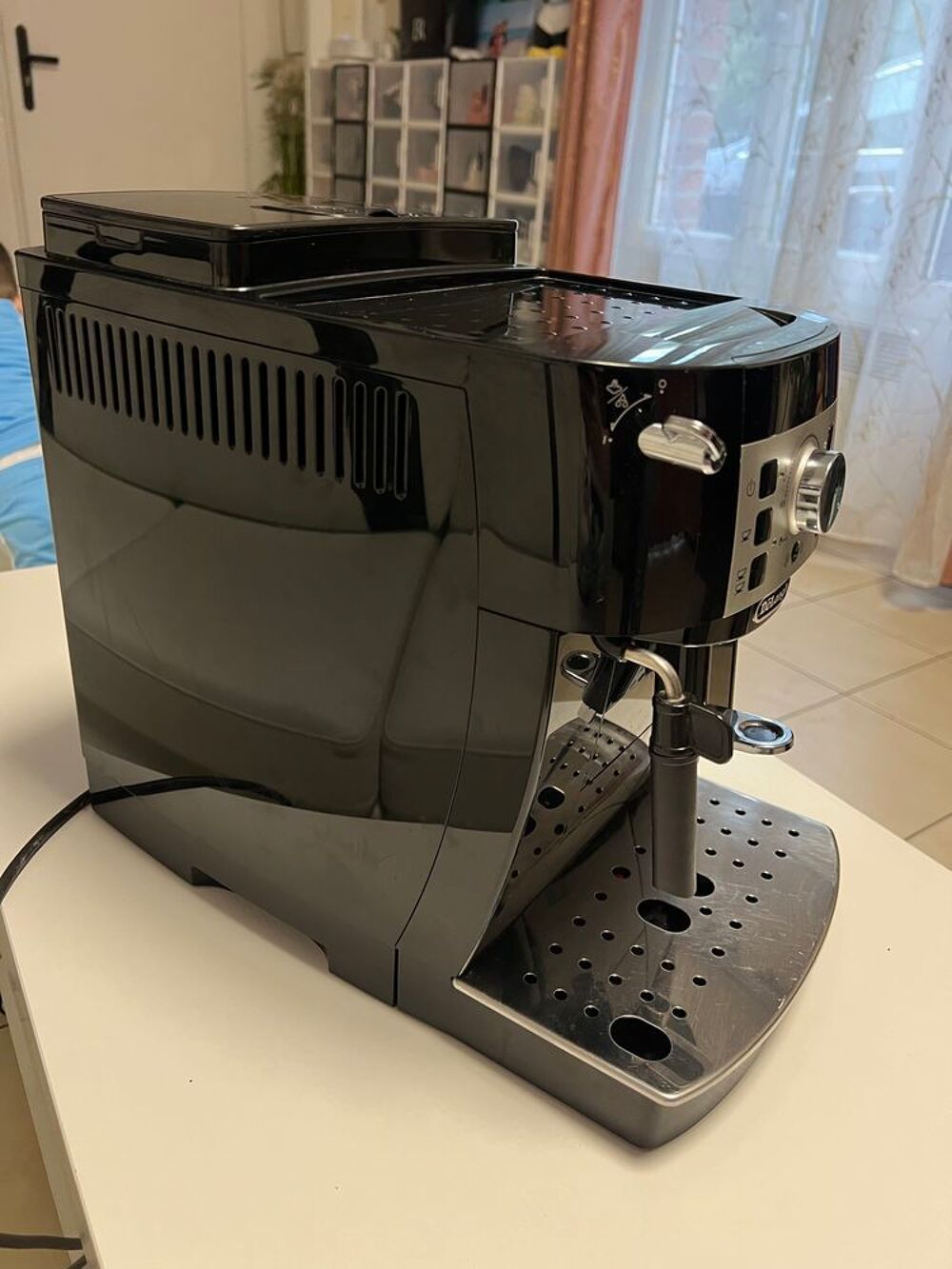 Appareil DeLonghi MagnificaS Electromnager