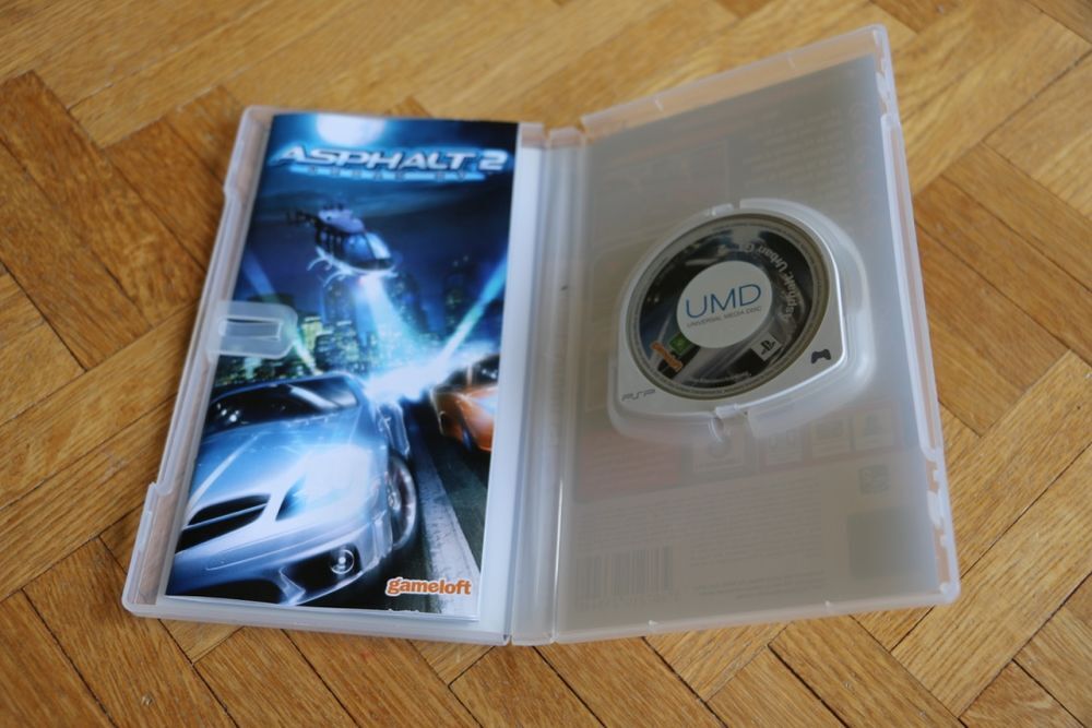Jeu PSP Asphalt 2 (AS) Consoles et jeux vidéos