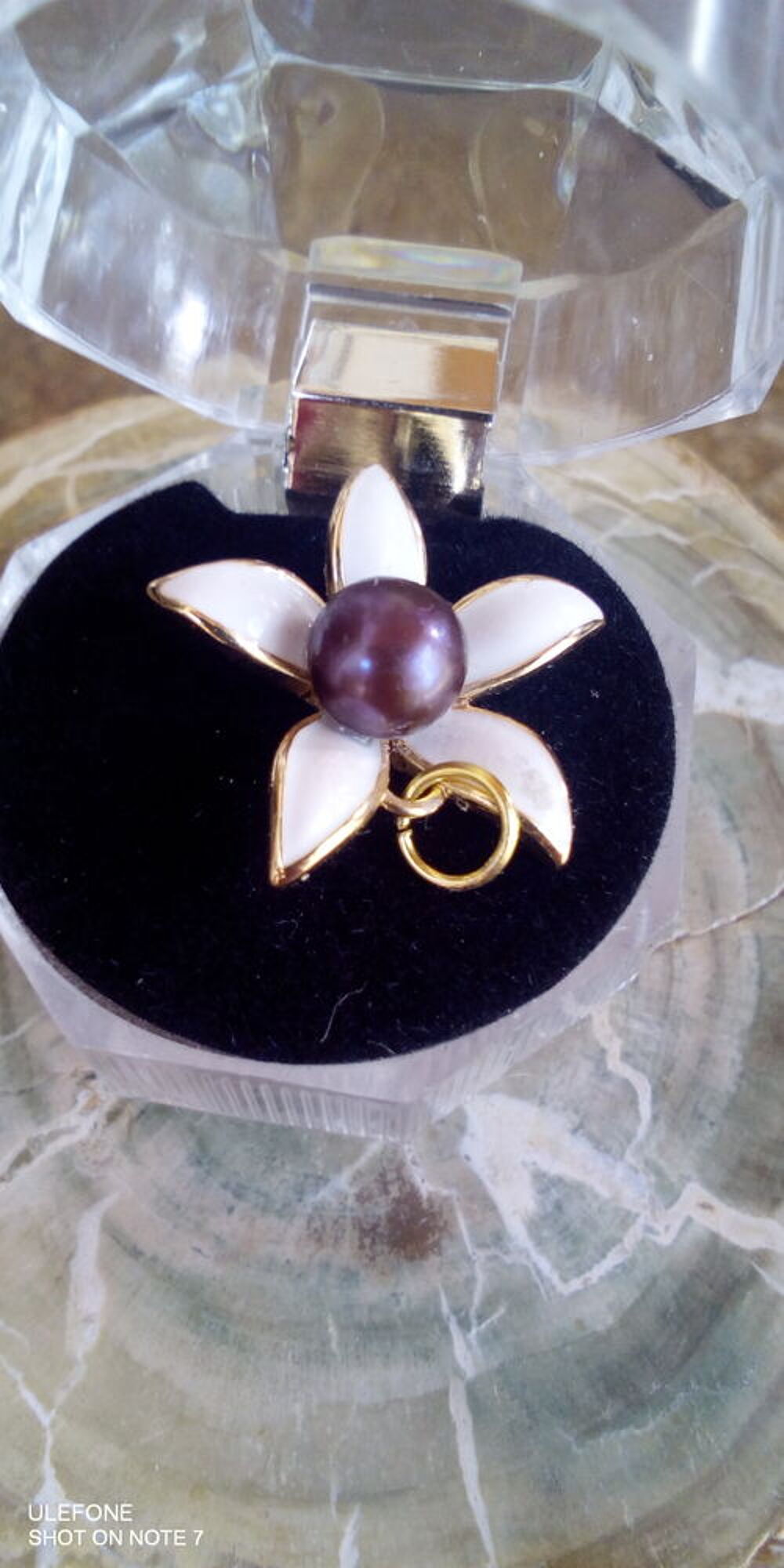 pendentif fleur perle de tahiti Bijoux et montres