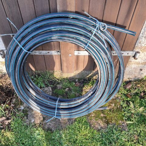 Tuyau eau 50 Ch�tillon-sur-Thouet (79)