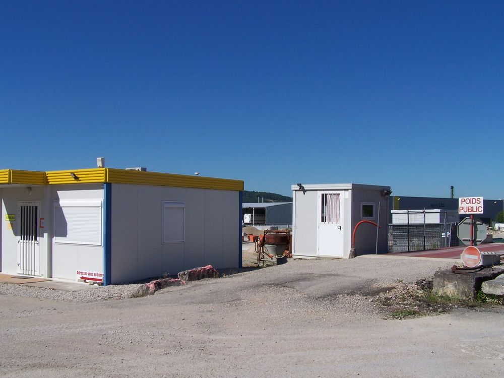 Vente Terrain Grande plate forme de 8000 m2 PERRIGNY 39570 Perrigny