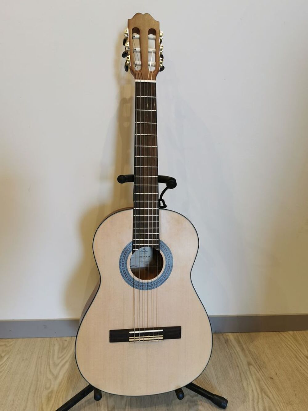 Guitare s&egrave;che Prodipe mod&egrave;le Ispana 3/4 Instruments de musique