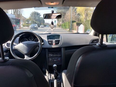 Peugeot 207 1.6 HDi 90ch FAP 99g BLUE LION Active