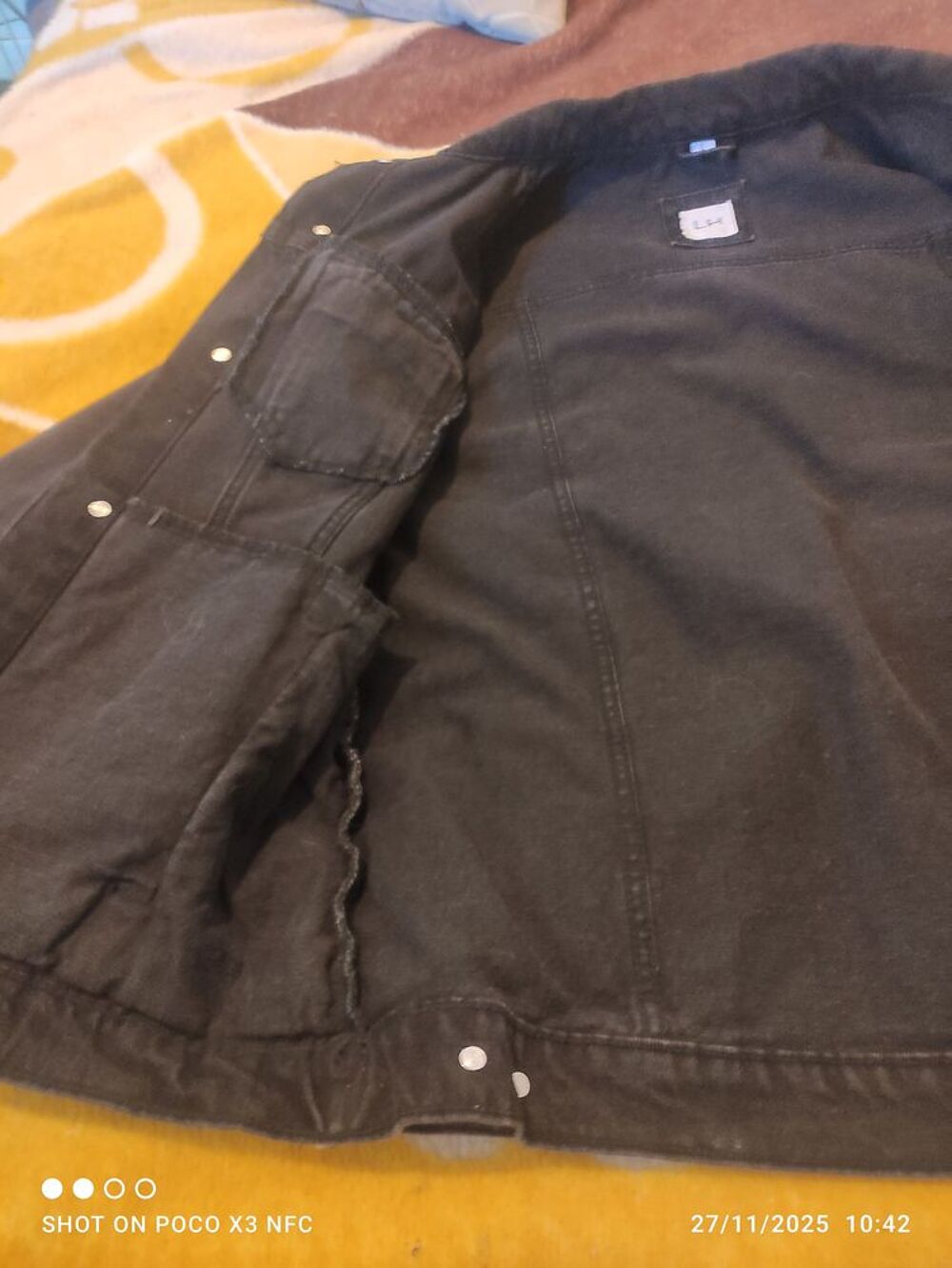 Veste jean homme taille L neuve jamais port&eacute; Vêtements