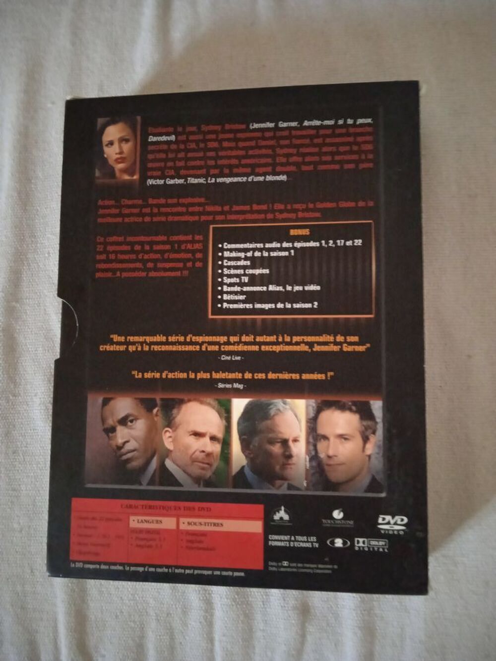 DVD Alias
Saison 1
2003
Excellent etat
Multi langue
+Bon DVD et blu-ray
