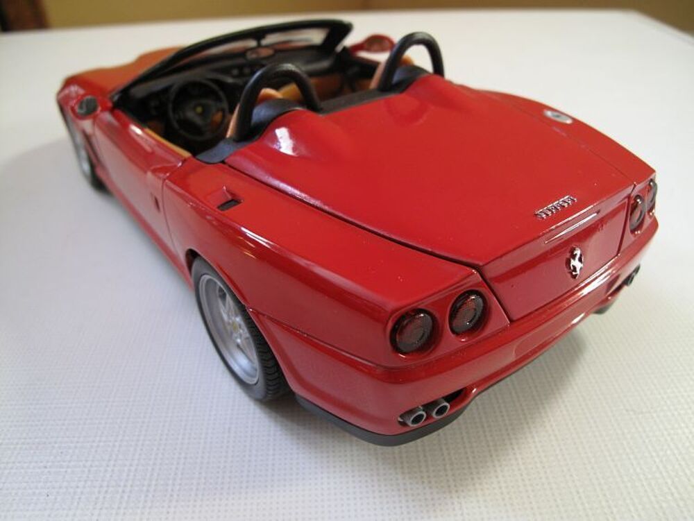 Ferrari 550 Barchetta Mattel Hotwheels 1/18 Ref : 29441 