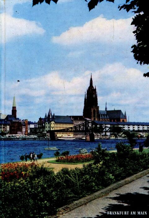 Frankfurt am Main, 4 Rennes (35)