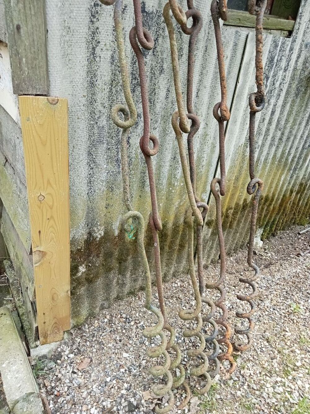 Lot de 6 piquets queue de cochon Anciens Bricolage
