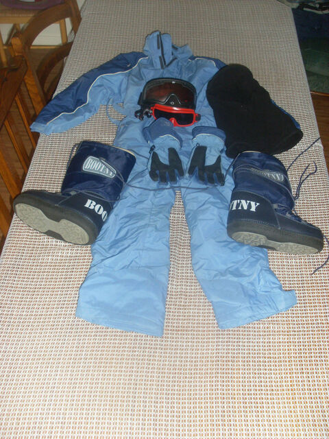 Tenue de ski fille 130 Hénin-Beaumont (62)