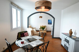 Appartement à louer 5 pièces 80 m²