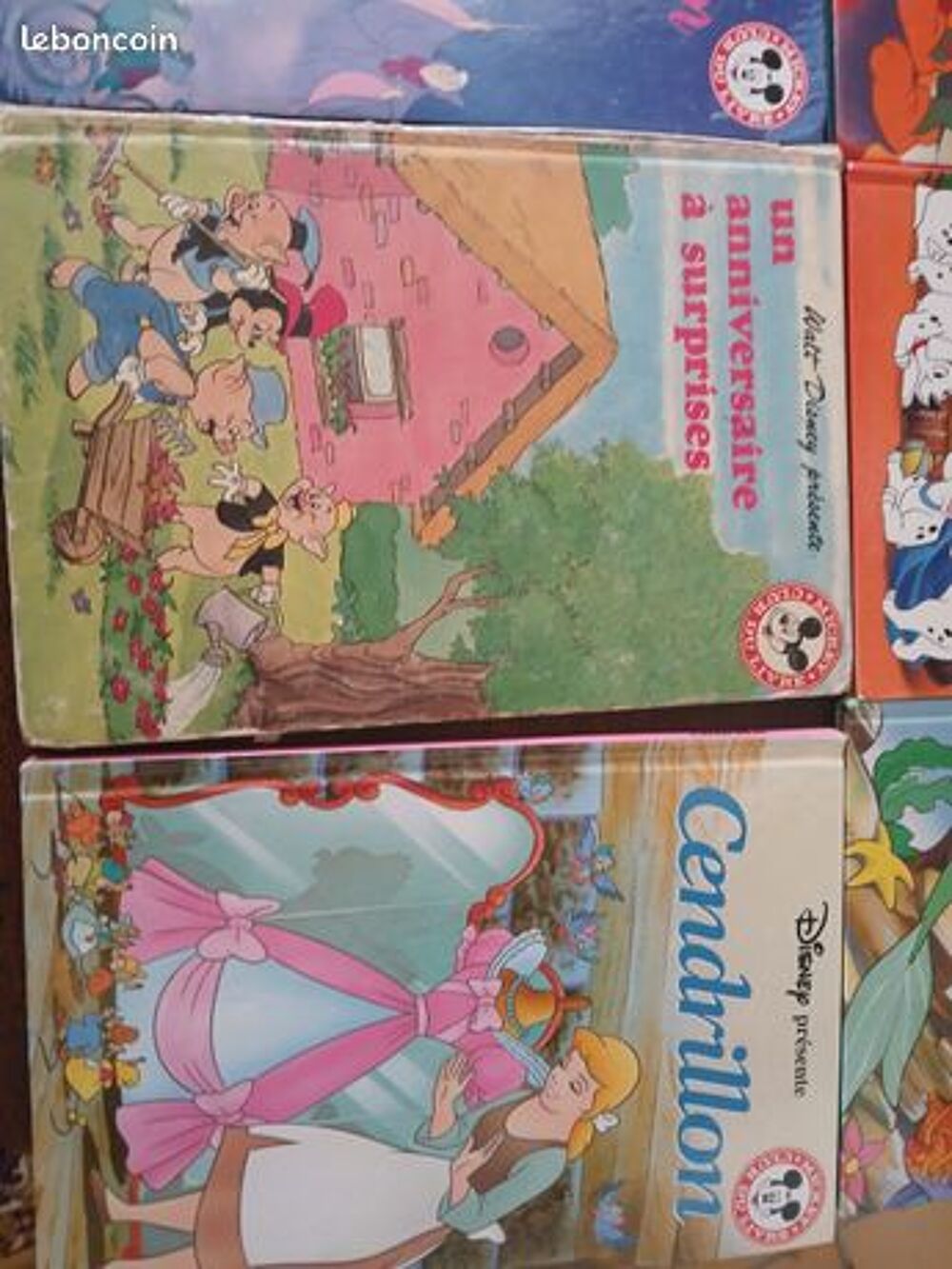 PLUSIEURS LIVRES DISNEY Livres et BD