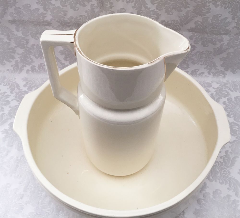 ANCIEN ENSEMBLE SERVITEUR DE TOILETTE C&Eacute;RAMIQUE FA&Iuml;ENCE Art Décoration