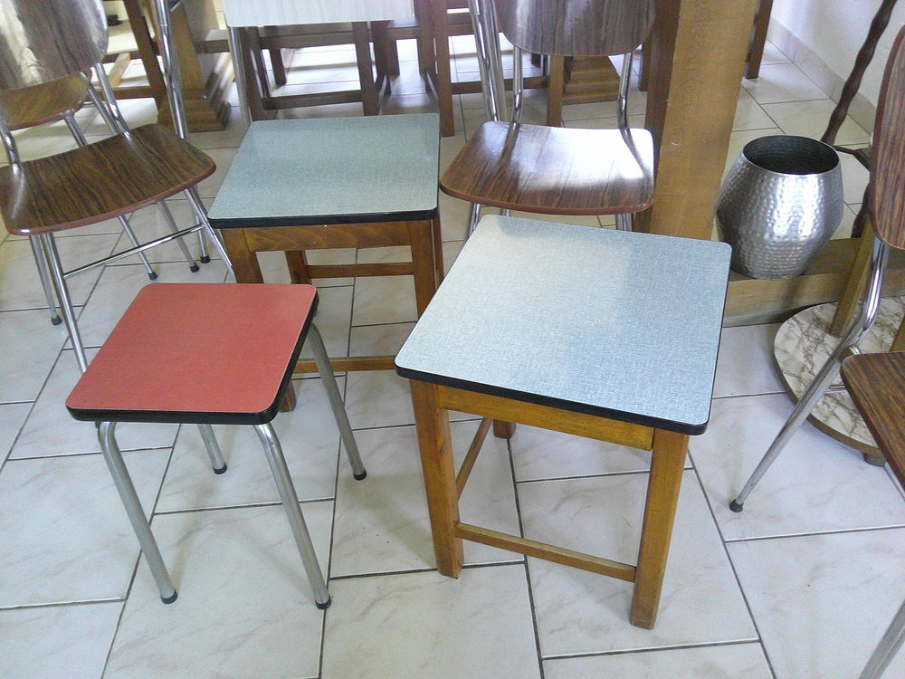  chaises de bistrot anciennes Meubles