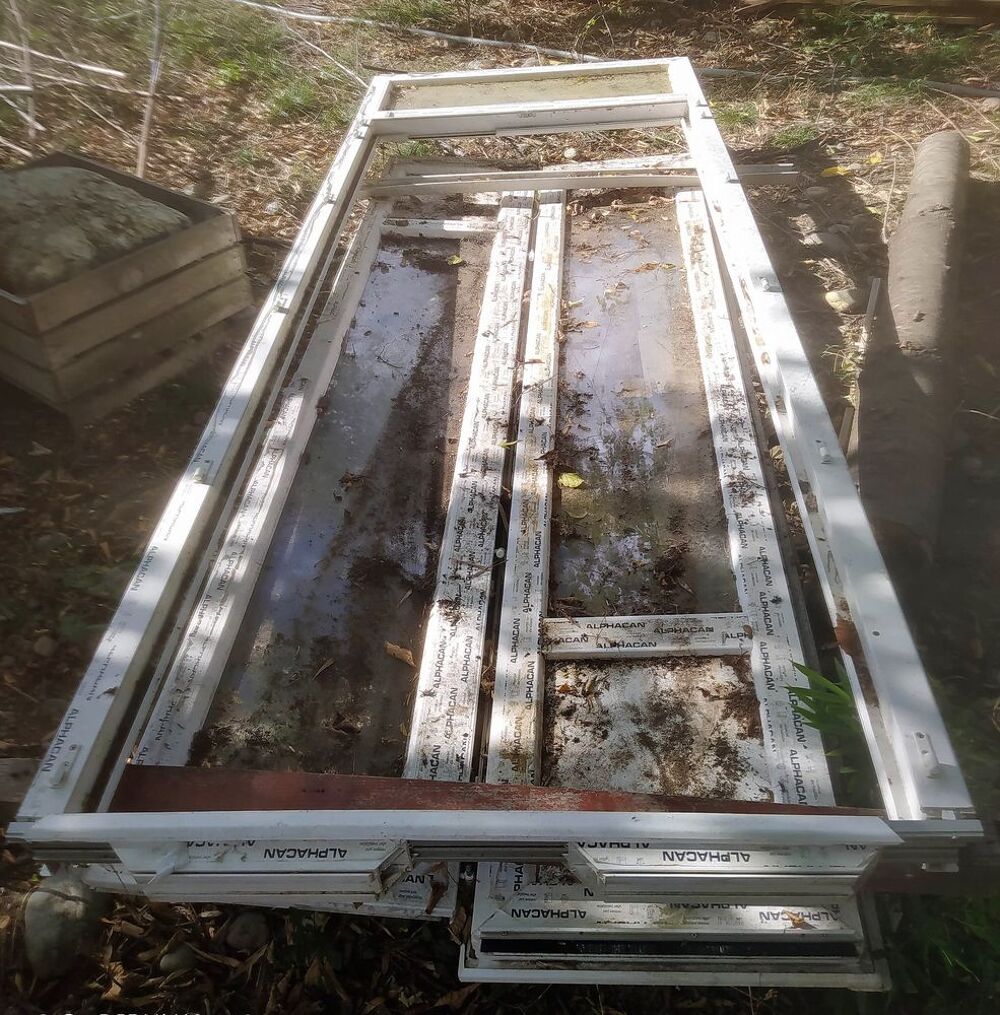 Porte d'entr&eacute;e PVC neuve Bricolage
