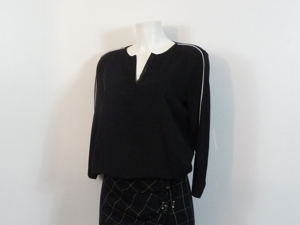 Blouse/ Top/ Tee Shirt Bi Mati&egrave;re Noir &agrave; Lien &agrave; Nouer- Canda Vêtements
